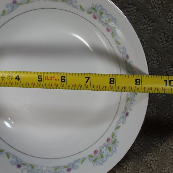 WINDSOR BY CROWN MING FINE CHINA 9 1/4" ROUND SERVING BOWL - Picture 4 of 5